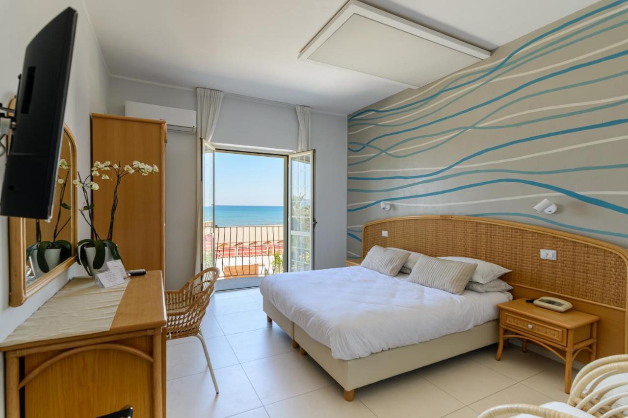 Hotel Mandetta - Adults Only Paestum Exterior photo